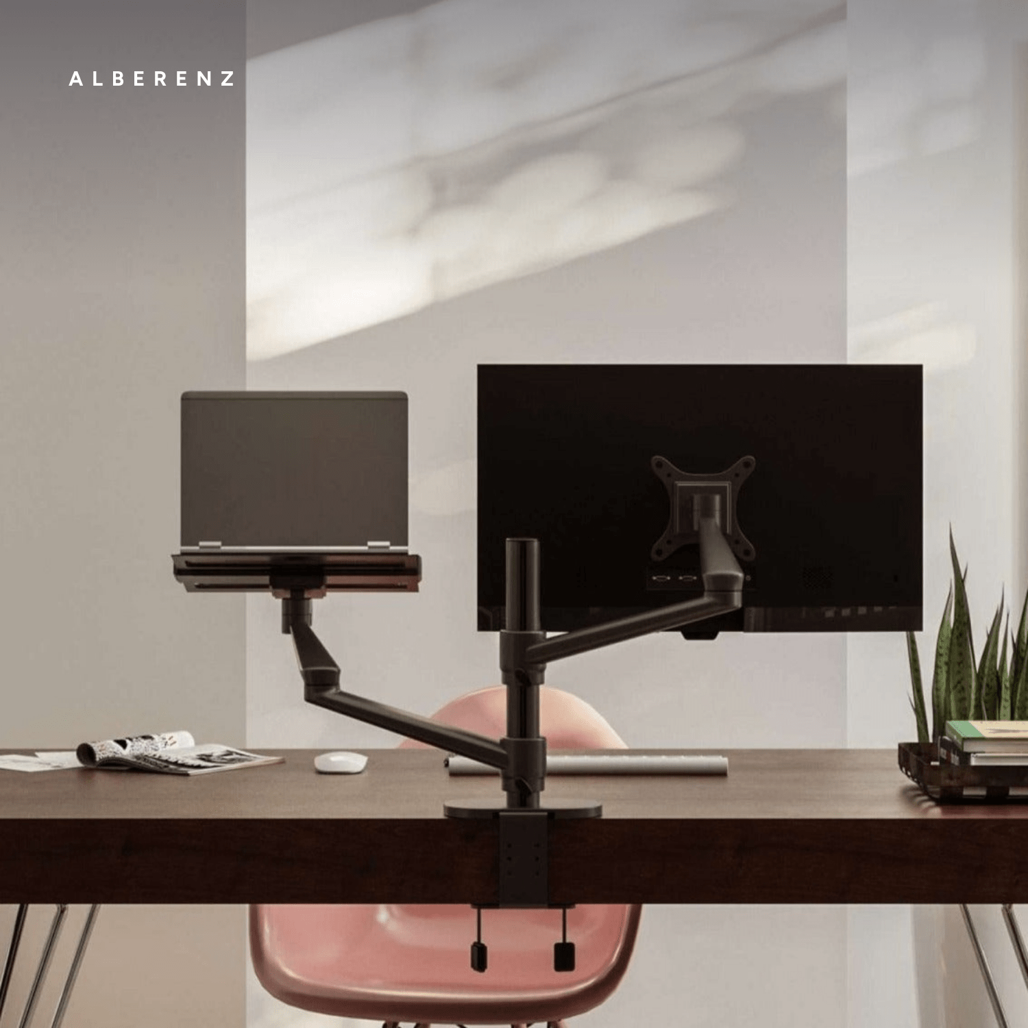 Alberenz monitor arm with laptop tray, black: workspace scene with laptop and screen