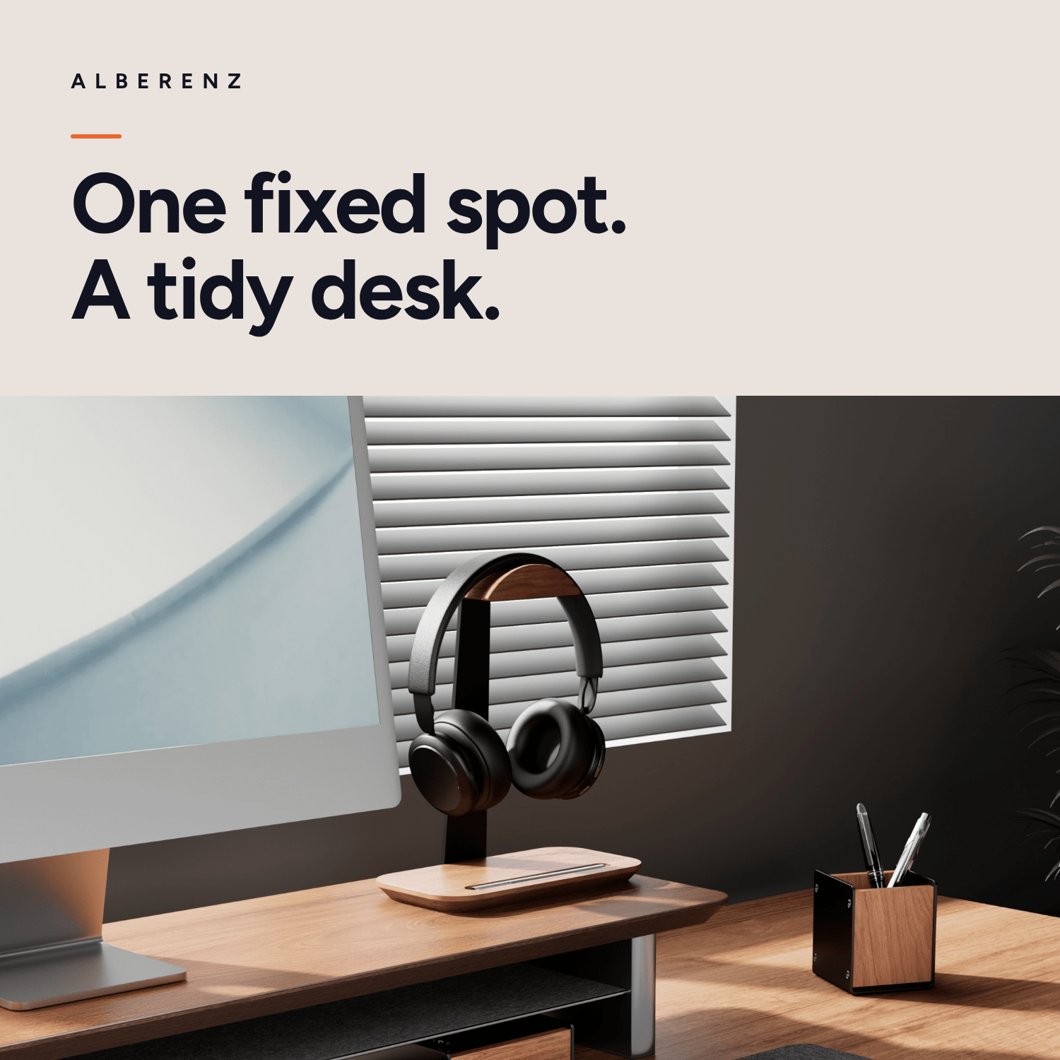 Alberenz walnut headphone stand with pen holder: headphones next to the screen, the desk stays tidy